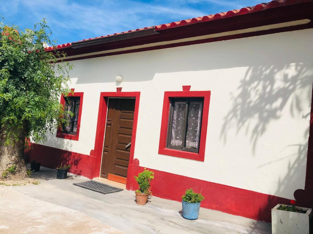 Mae Home Carril Caldas Da Rainha Εξωτερικό φωτογραφία